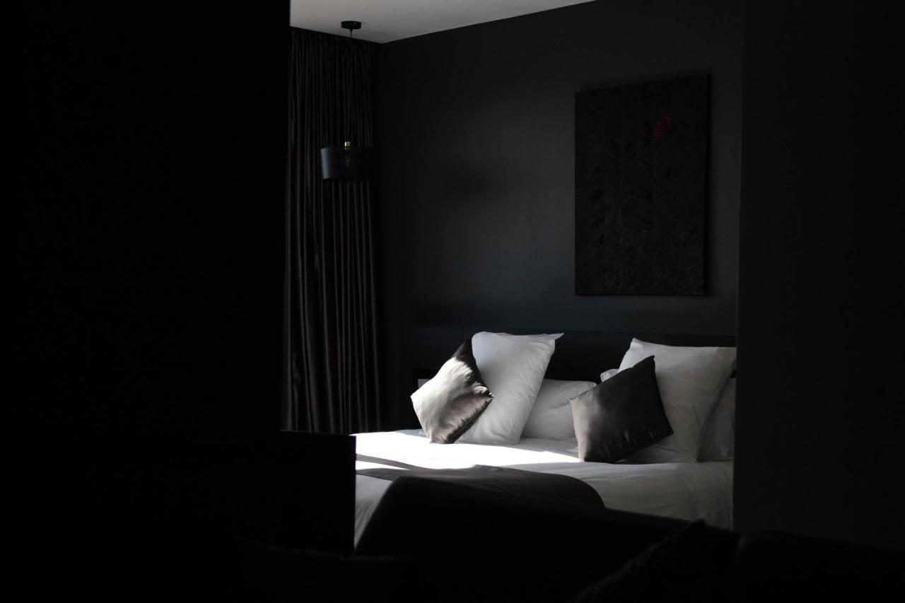 Hotel & Restaurant La Maison Des Bles Boutervilliers Екстер'єр фото