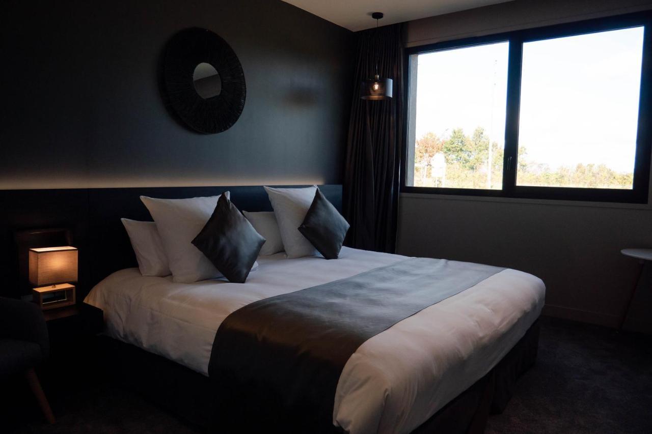Hotel & Restaurant La Maison Des Bles Boutervilliers Екстер'єр фото